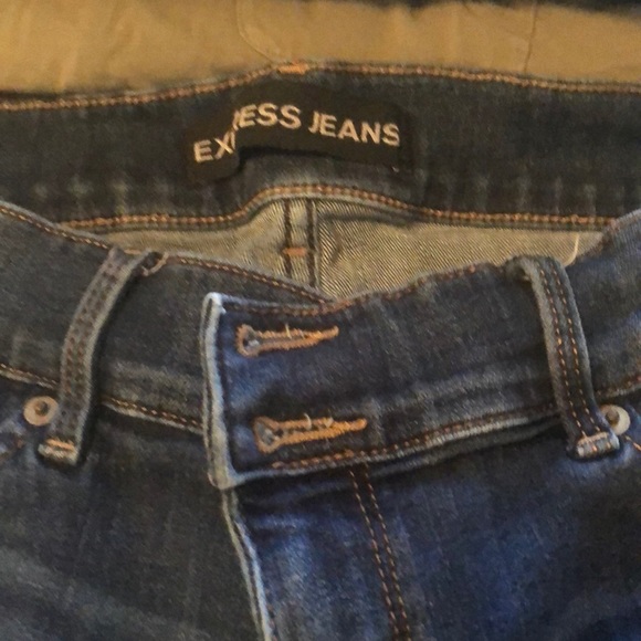 Express jeans more like capris - Picture 3 of 4